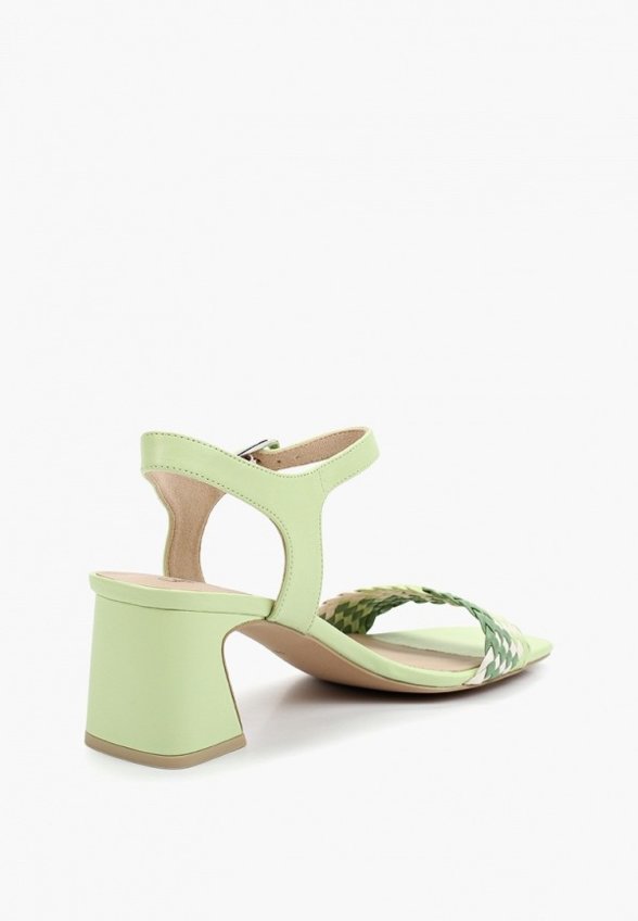 Босоножки Caprice