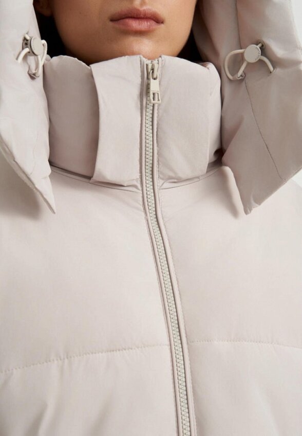 Пуховик Finn Flare