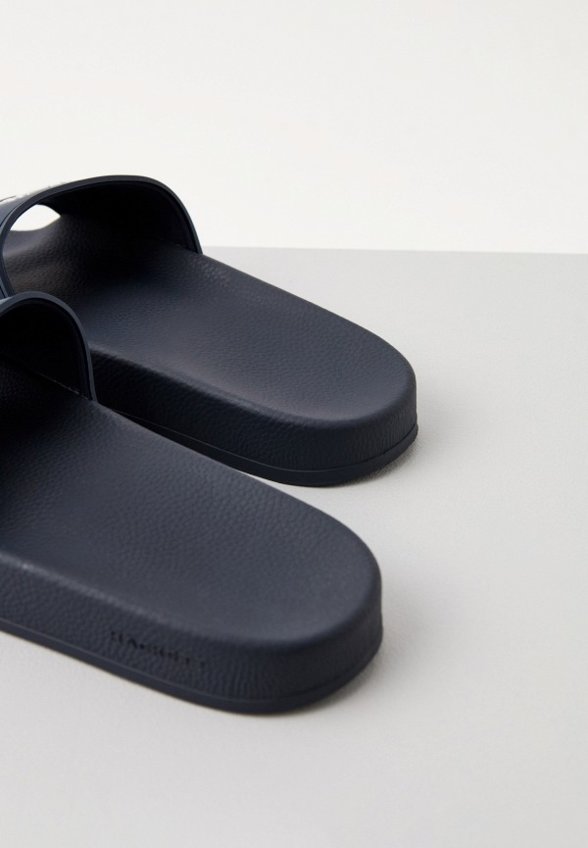 Сланцы Hackett London