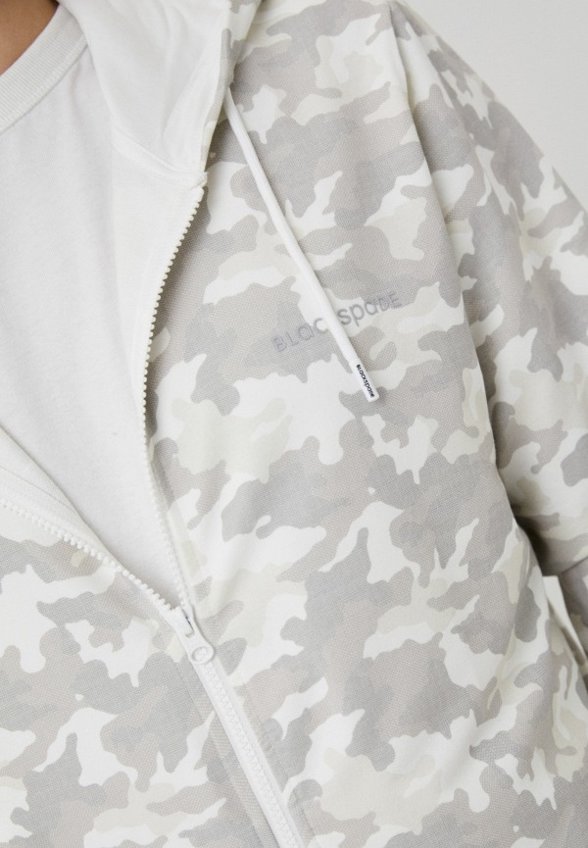 Толстовка Blackspade