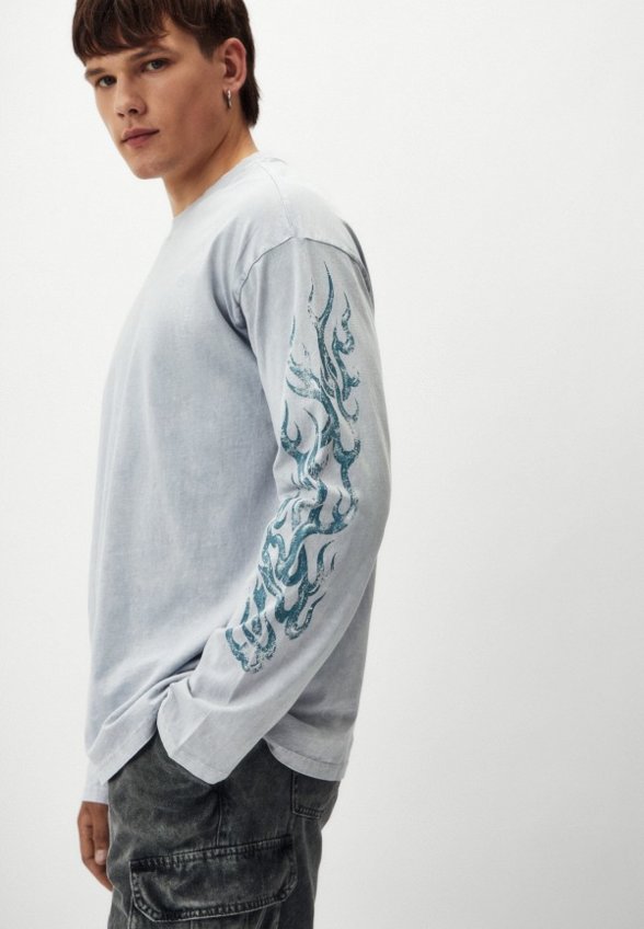 Лонгслив Mademan