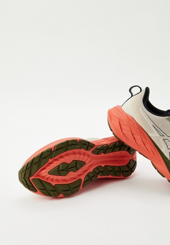 Кроссовки ASICS