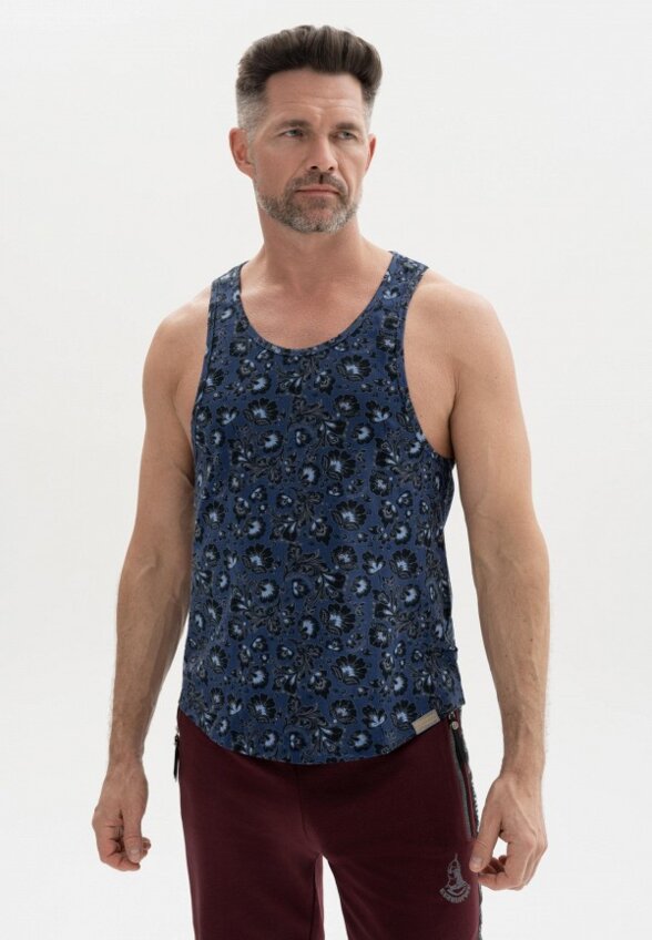 Майка Великоросс