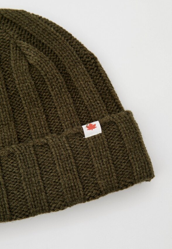 Шапка Canadian
