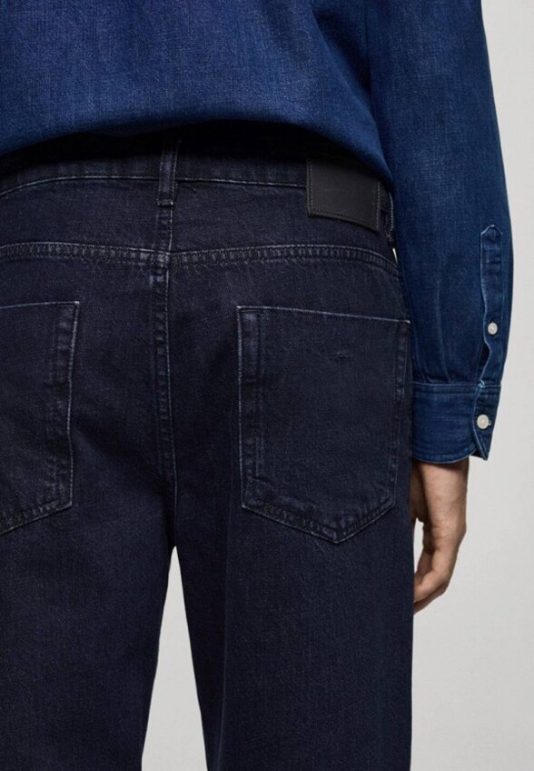 Джинсы Mango Man