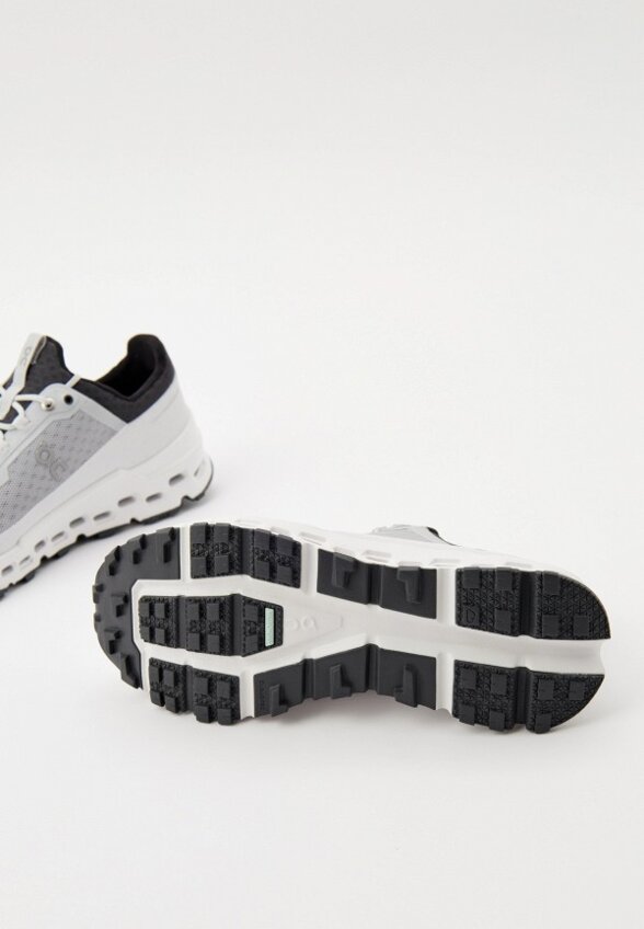 Кроссовки On