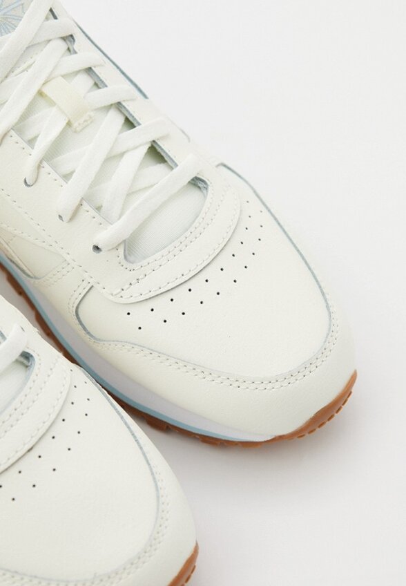 Кроссовки Reebok