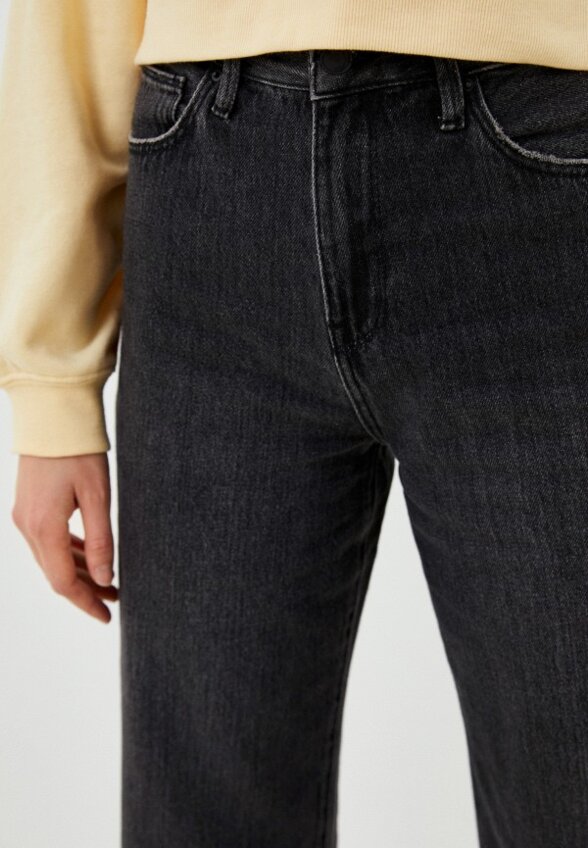 Джинсы Colin's