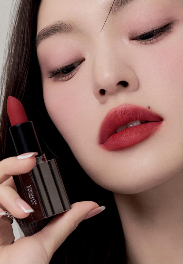 Помада Muzigae Mansion