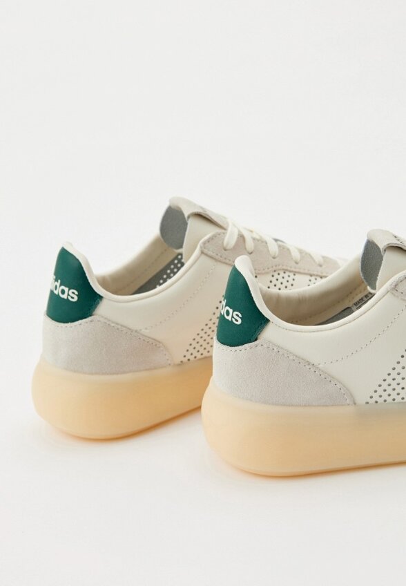 Кроссовки adidas