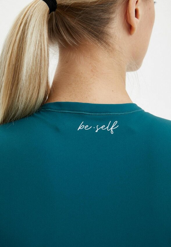 Топ спортивный Beself