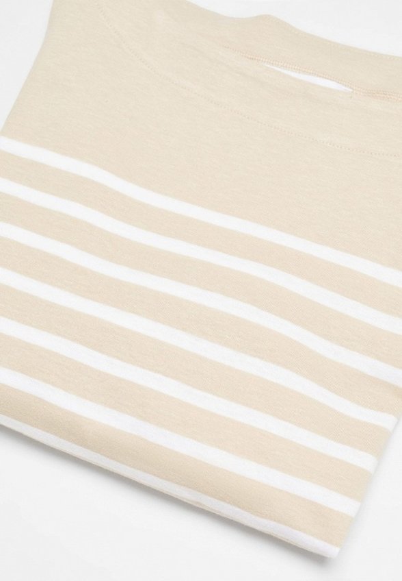 Лонгслив Mango