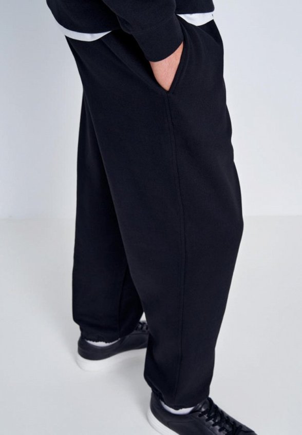 Брюки спортивные Finn Flare