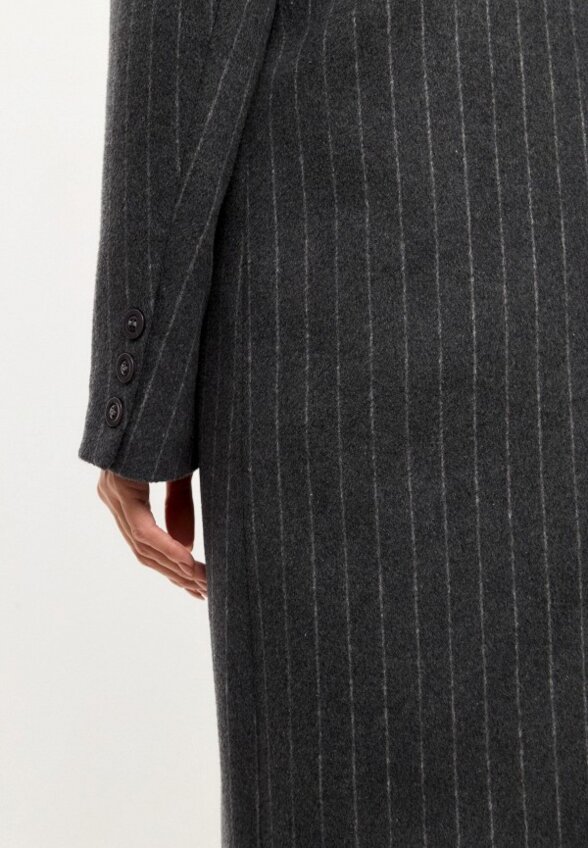 Пальто двубортное Noele Boutique