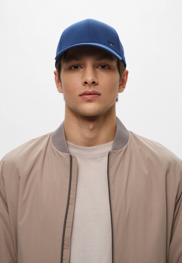 Бейсболка Boss