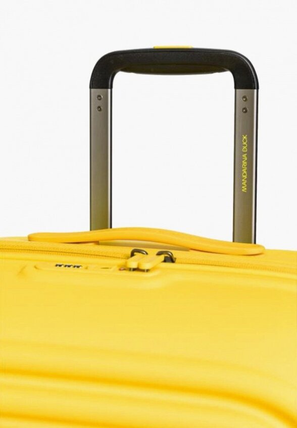 Чемодан Mandarina Duck