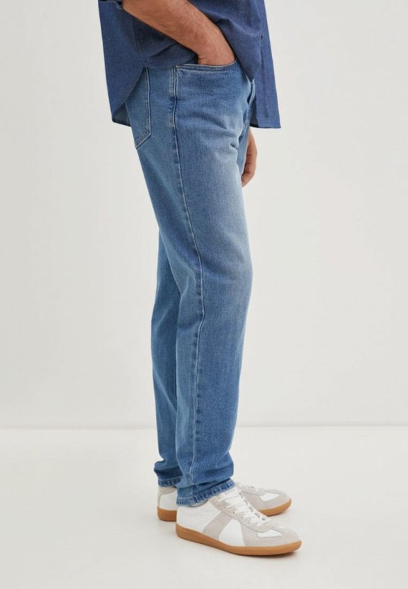 Джинсы Finn Flare