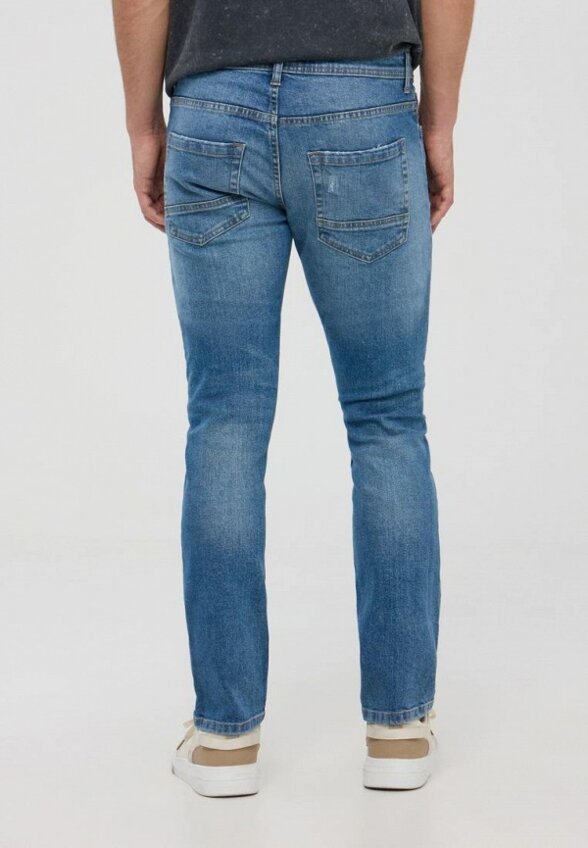 Джинсы Terranova