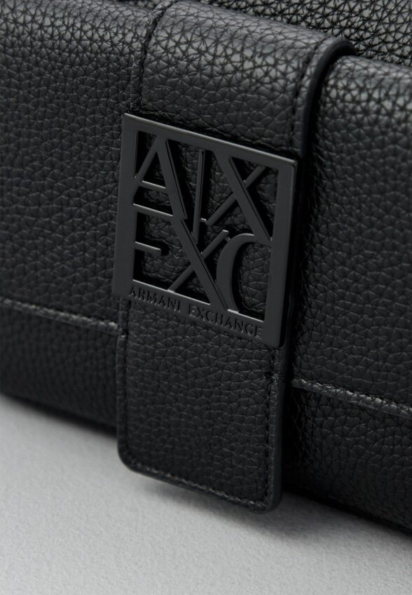 Сумка Armani Exchange