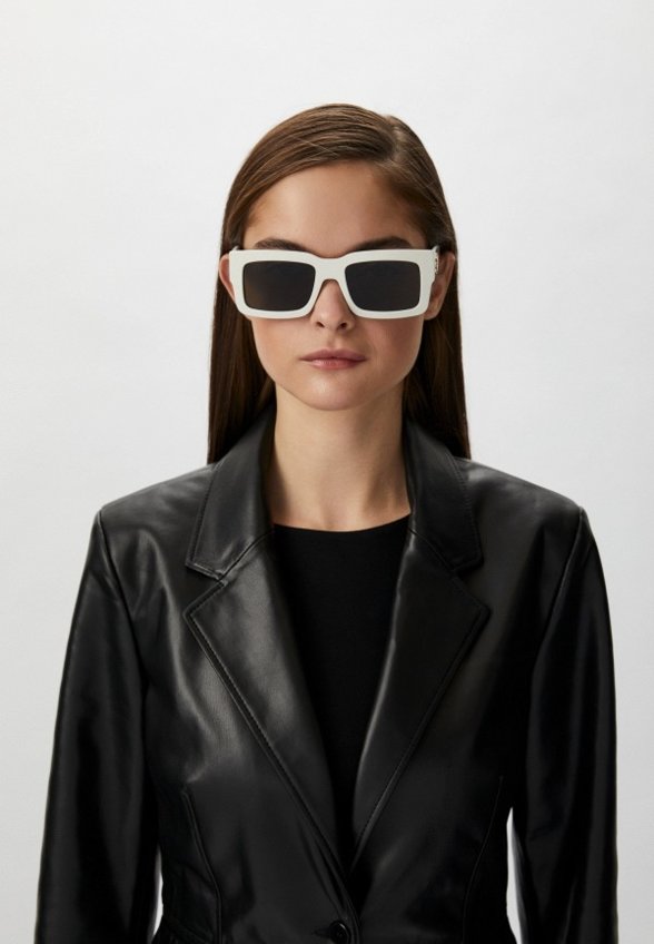 Очки солнцезащитные Boss