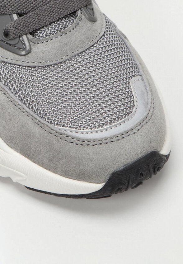 Кроссовки Mysa