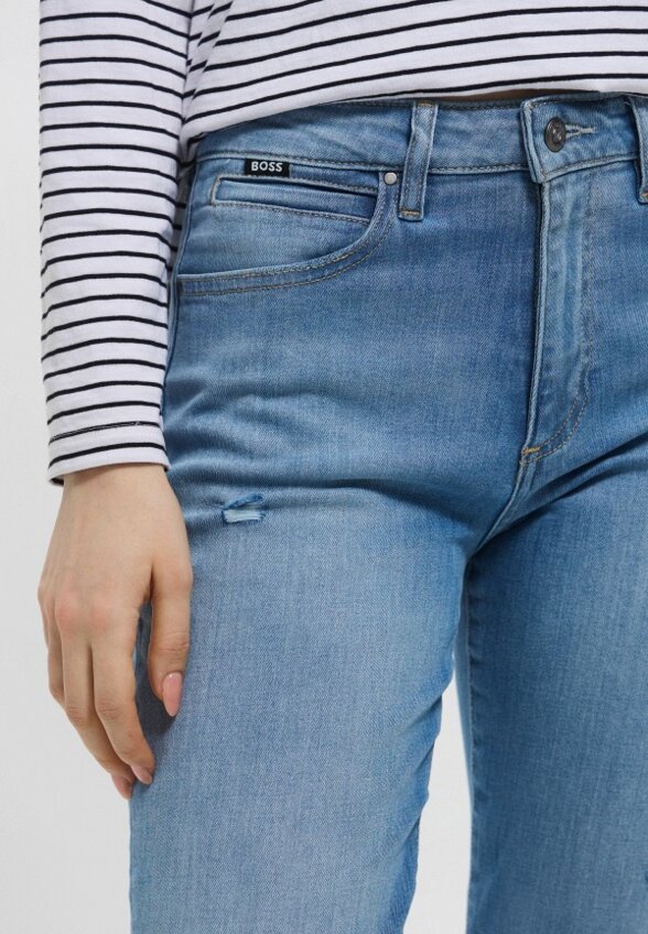 Джинсы Boss