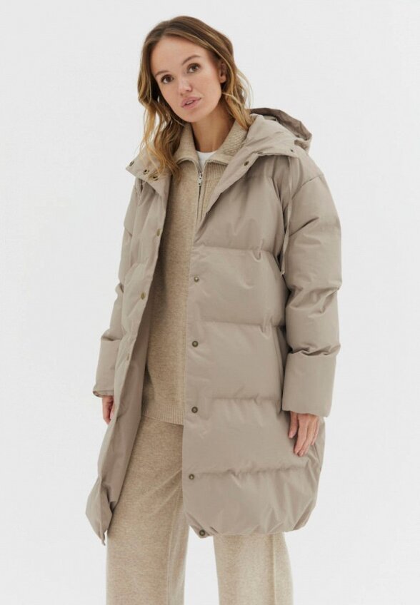 Пуховик Manera Odevatca
