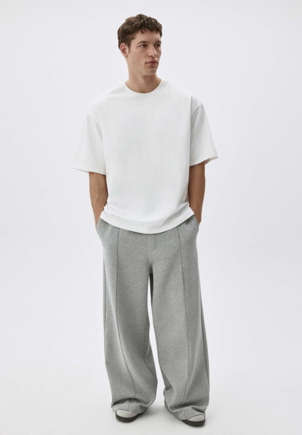 Футболка MAX OVERSIZE FIT базовая