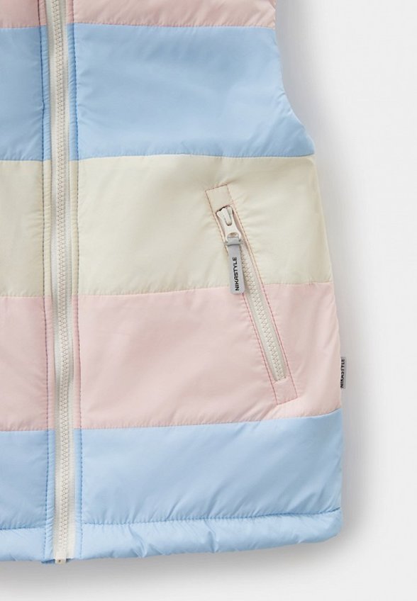 Жилет утепленный Nikastyle