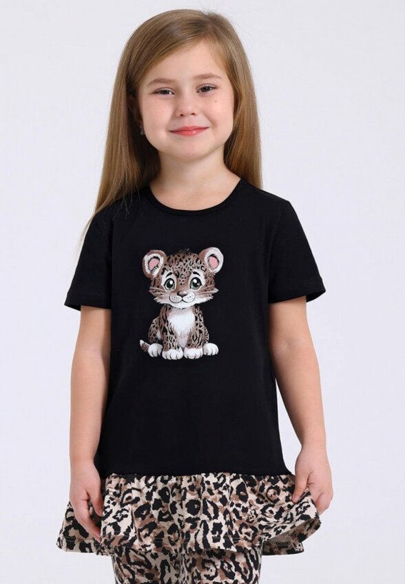 Футболка и леггинсы Апрель