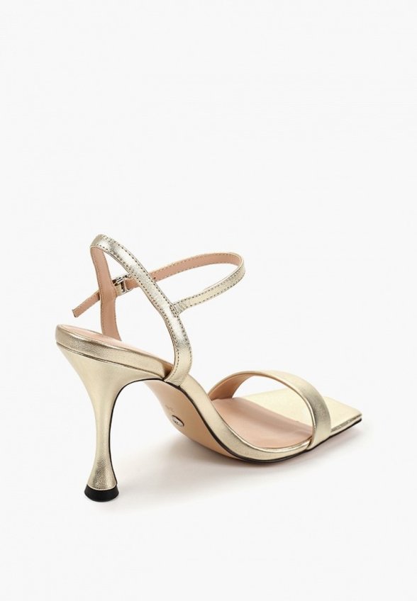 Босоножки Basconi