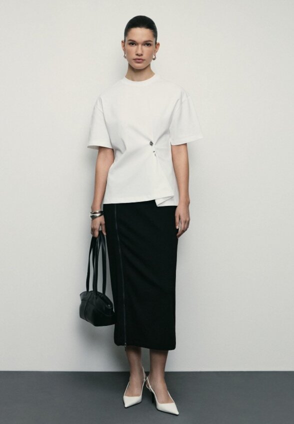 Футболка Zarina