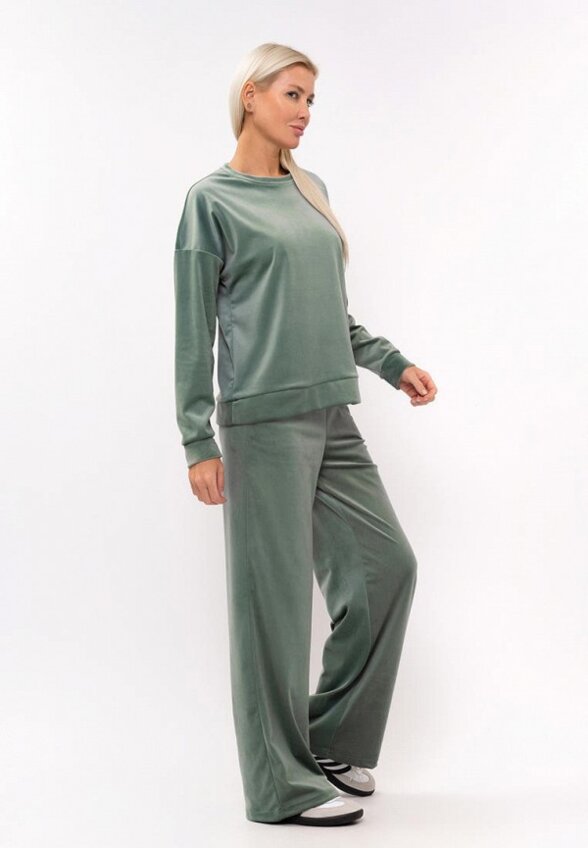 Костюм спортивный Nila