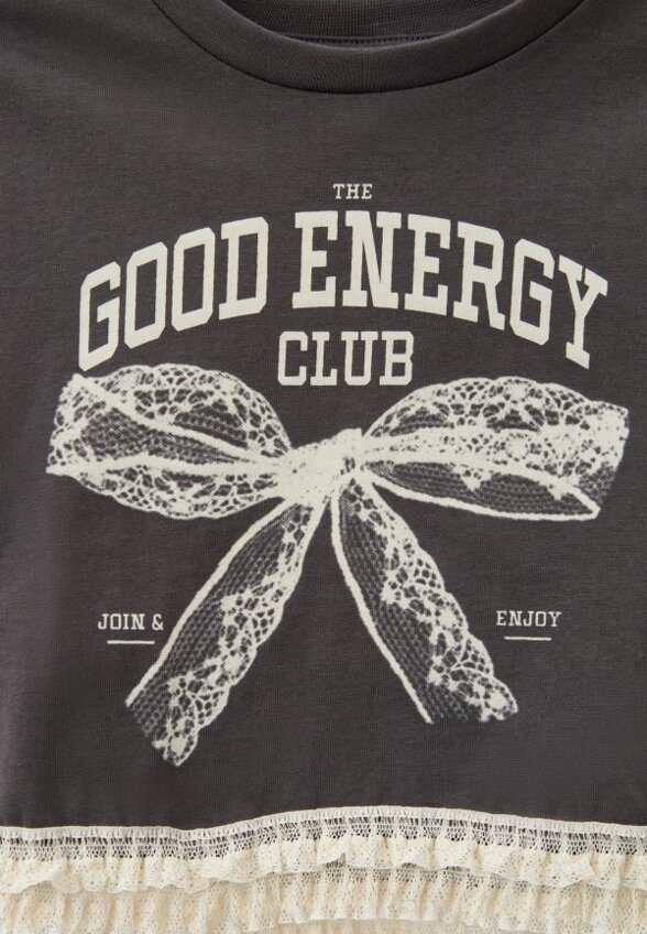 Футболка Sela