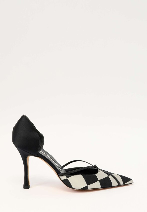 Manolo Blahnik D'Orsay