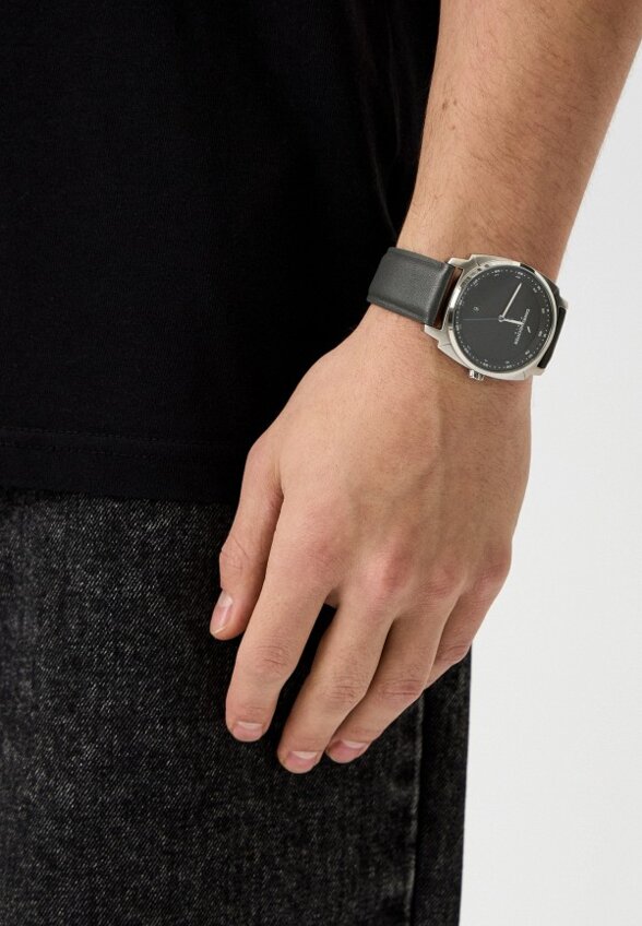 Часы Daniel Hechter