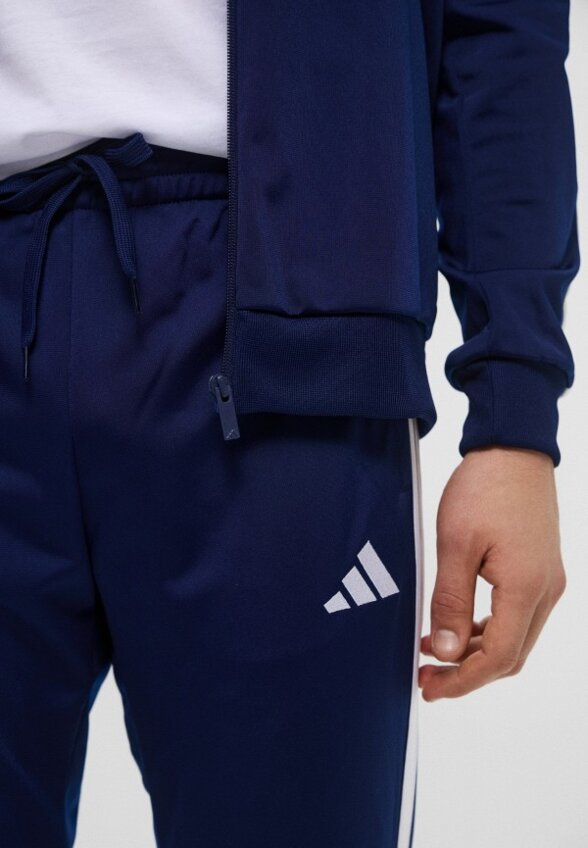 Костюм спортивный adidas