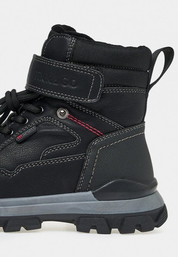 Ботинки Tikkago