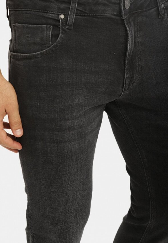 Джинсы A Passion Play