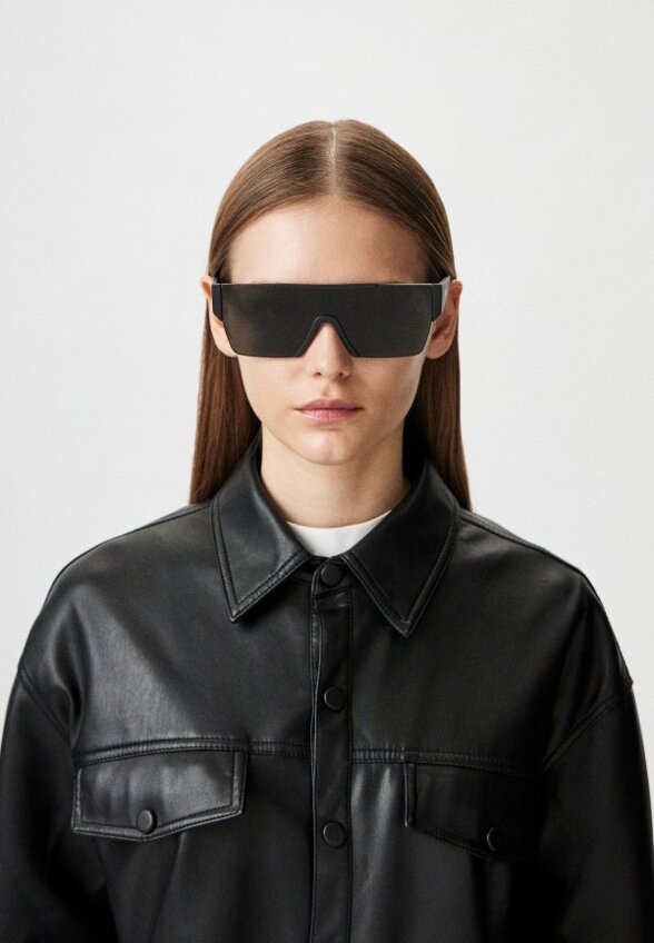 Очки солнцезащитные Burberry