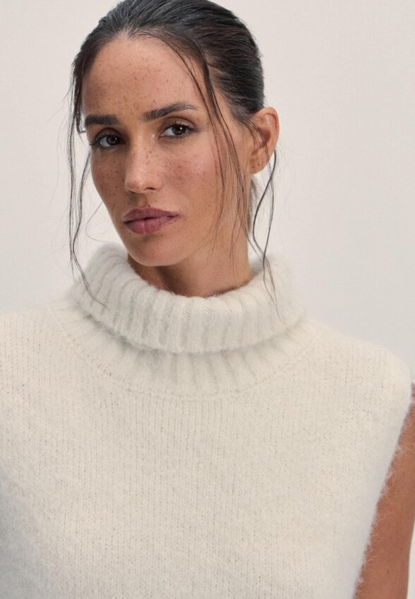 Водолазка Zarina