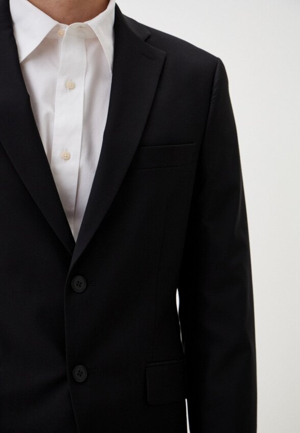 Костюм классический Laconi