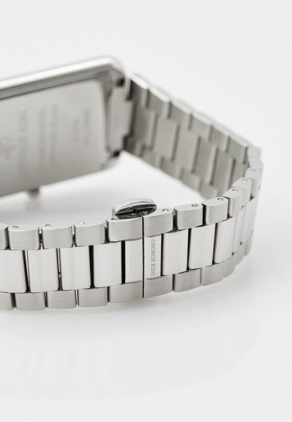 Часы George Kini