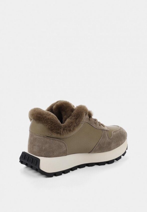 Кроссовки Abricot