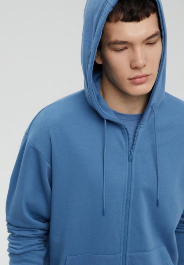 Толстовка Finn Flare