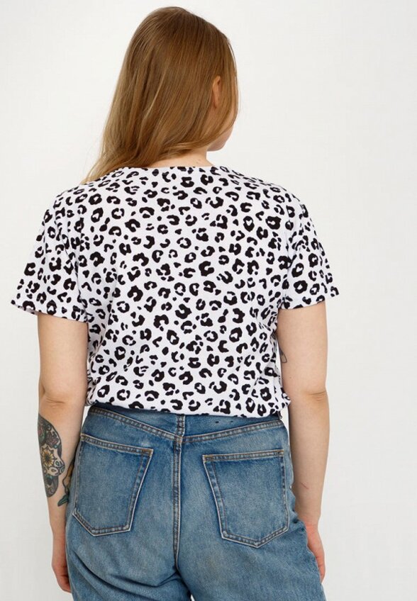 Футболка Апрель