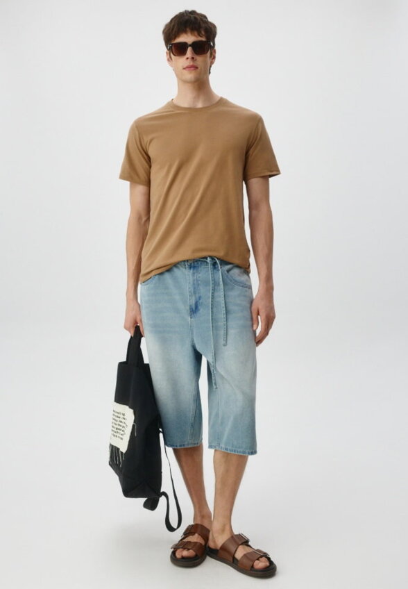 Футболка ADAM SLIM FIT базовая