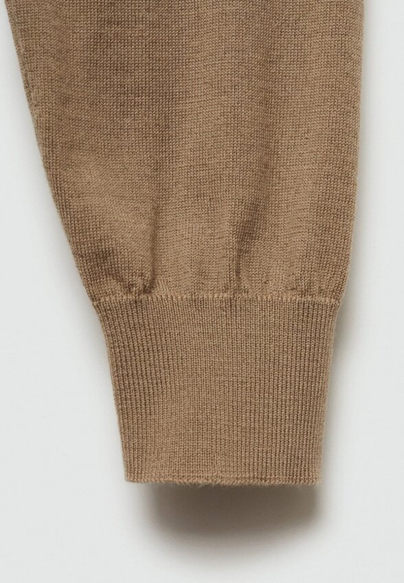 Водолазка Mango Man