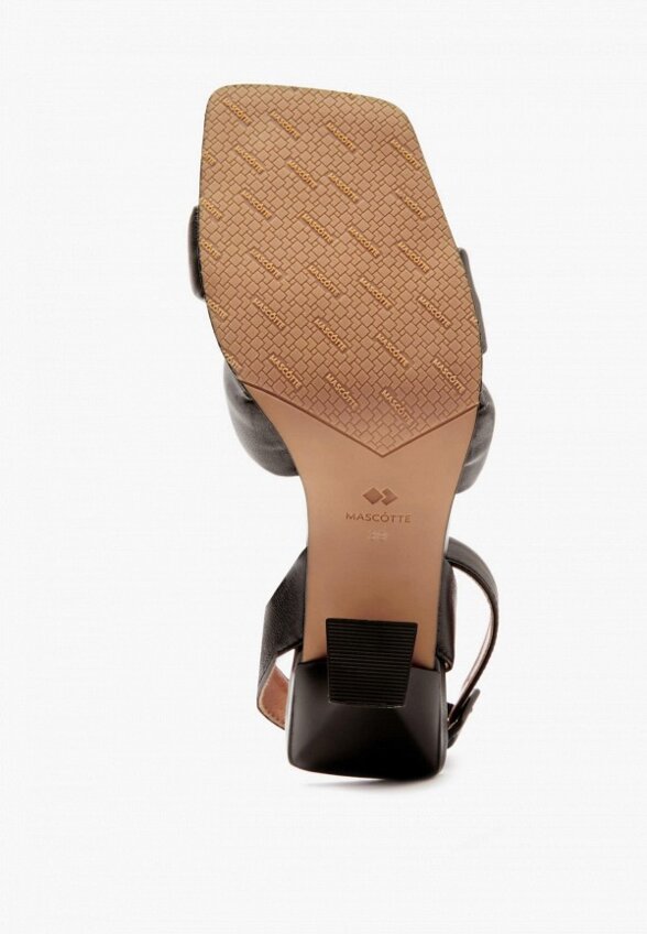 Босоножки Mascotte