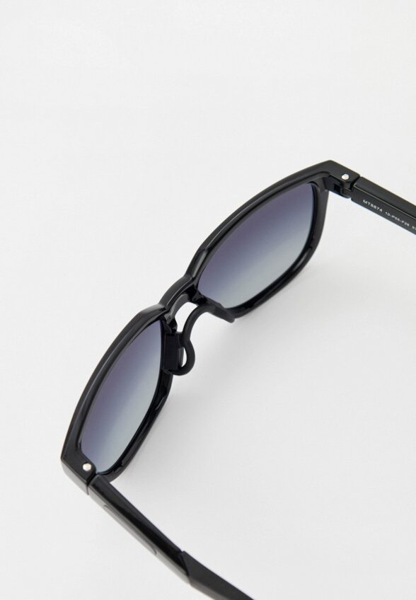 Очки солнцезащитные Matrix